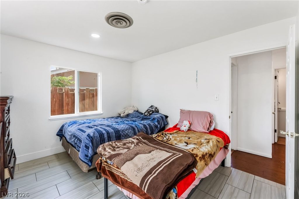 Image 20 of property listing at 1809 Cherry Lane, Las Vegas, NV 89104