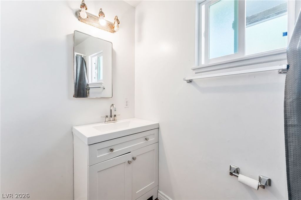 Image 23 of property listing at 1809 Cherry Lane, Las Vegas, NV 89104