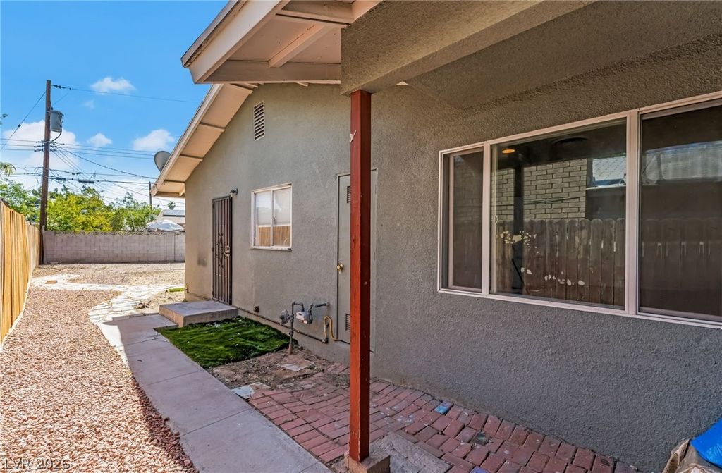 Image 29 of property listing at 1809 Cherry Lane, Las Vegas, NV 89104
