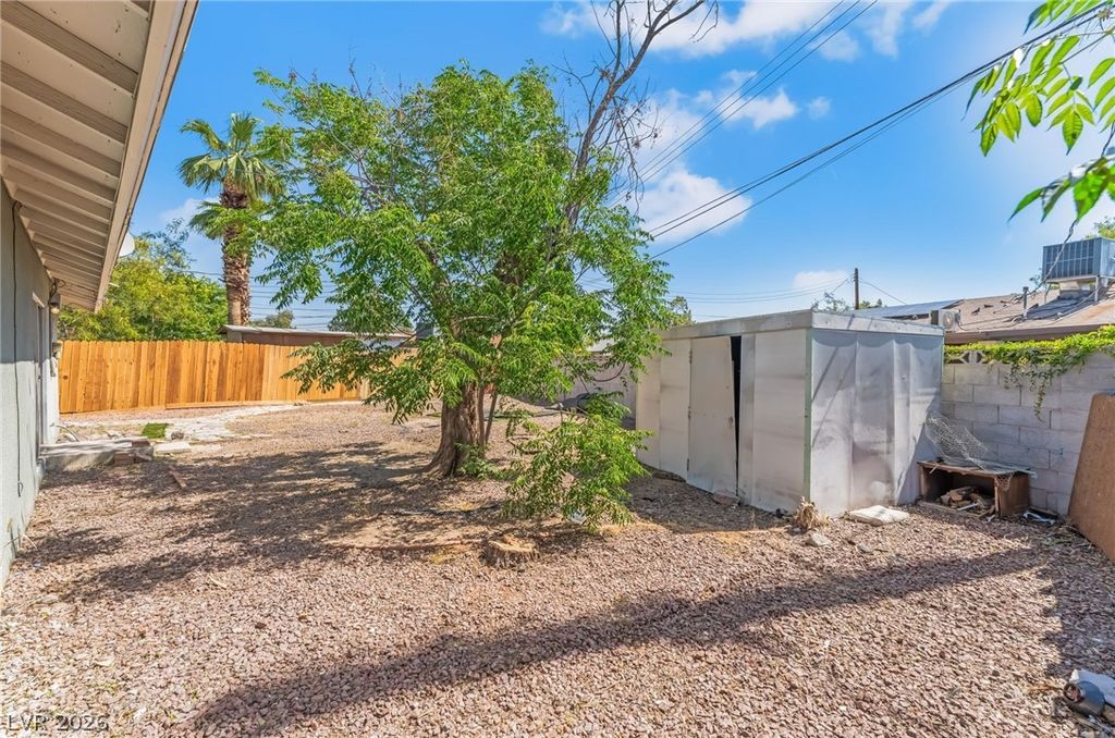 Image 34 of property listing at 1809 Cherry Lane, Las Vegas, NV 89104