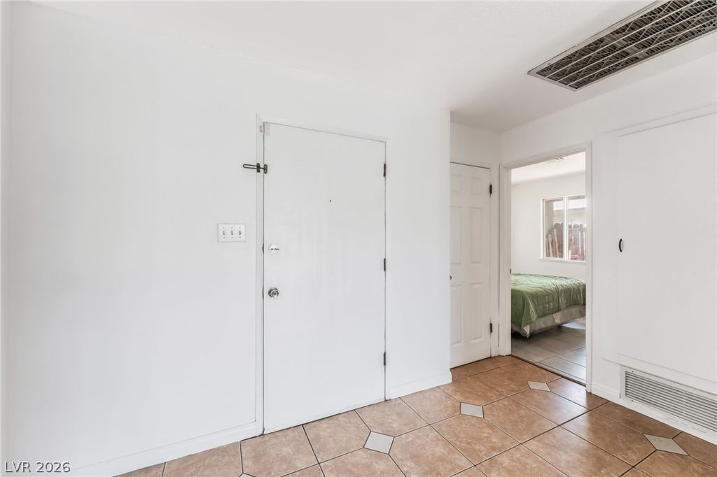 Image 6 of property listing at 1809 Cherry Lane, Las Vegas, NV 89104