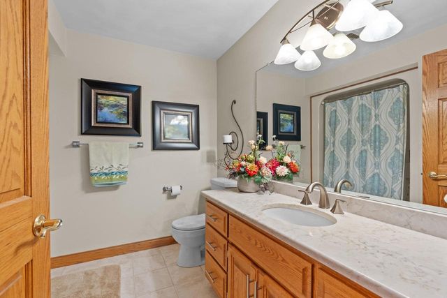 W8678 HILLVIEW ROAD, Hortonville, WI 54944