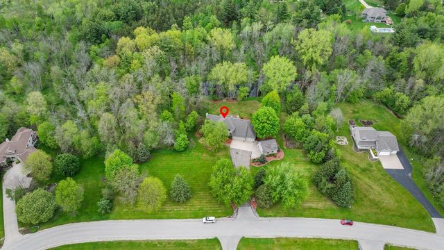 W8678 HILLVIEW ROAD, Hortonville, WI 54944
