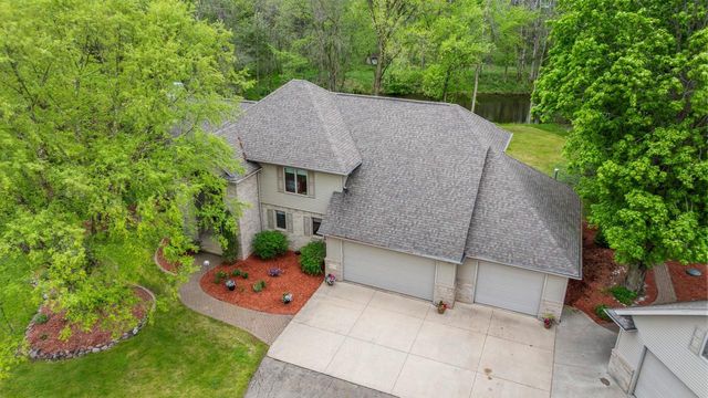 W8678 HILLVIEW ROAD, Hortonville, WI 54944