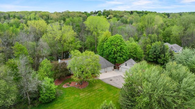 W8678 HILLVIEW ROAD, Hortonville, WI 54944