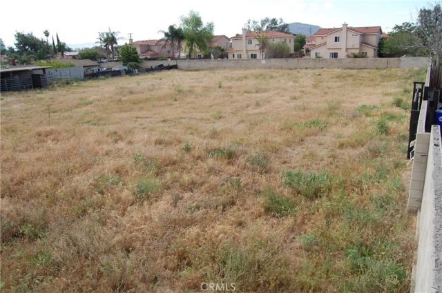 9408 Poplar Avenue, Fontana, CA 92335