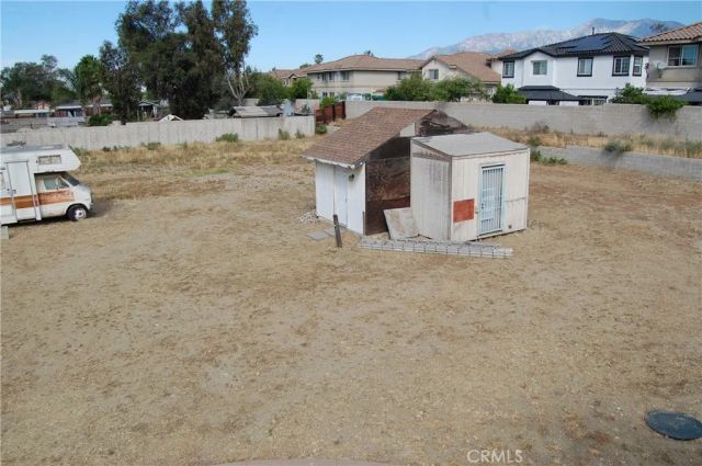 9408 Poplar Avenue, Fontana, CA 92335