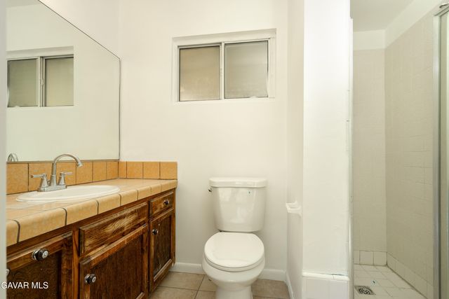 1441 W Jenner Street, Lancaster, CA 93534