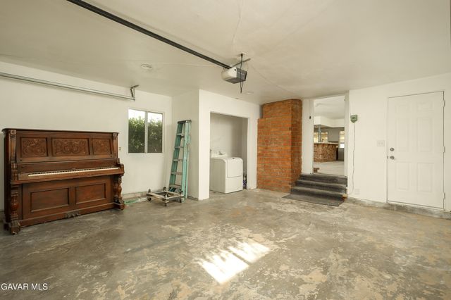 1441 W Jenner Street, Lancaster, CA 93534