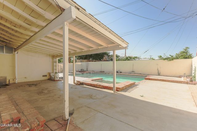 1441 W Jenner Street, Lancaster, CA 93534