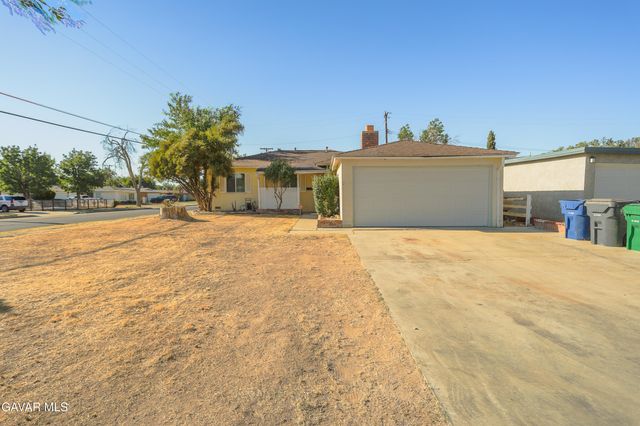 1441 W Jenner Street, Lancaster, CA 93534