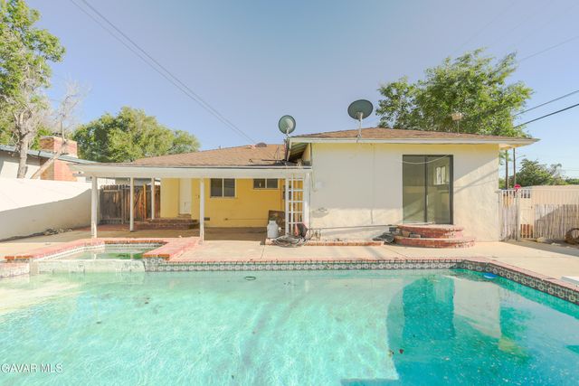 1441 W Jenner Street, Lancaster, CA 93534