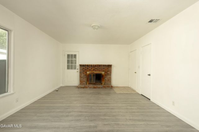 1441 W Jenner Street, Lancaster, CA 93534