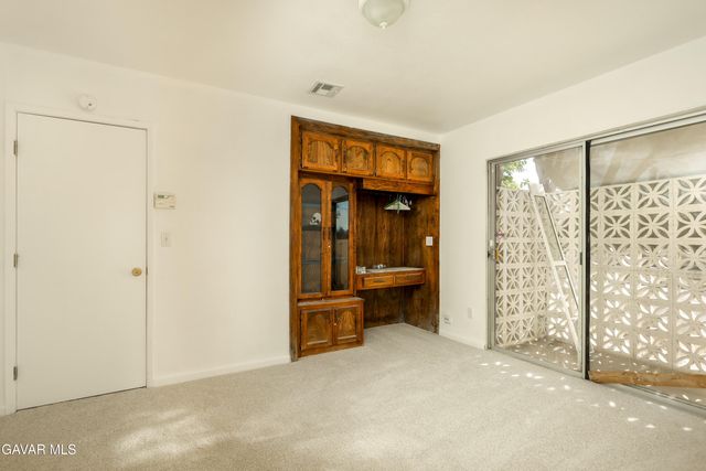 1441 W Jenner Street, Lancaster, CA 93534