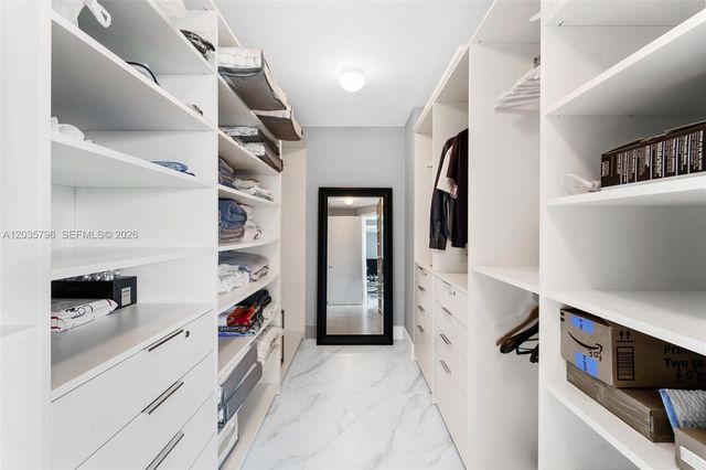 17111 Biscayne Boulevard 307, North Miami Beach, FL 33160