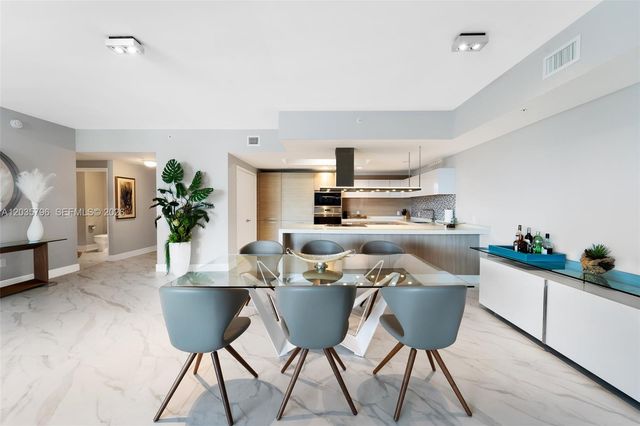 17111 Biscayne Boulevard 307, North Miami Beach, FL 33160