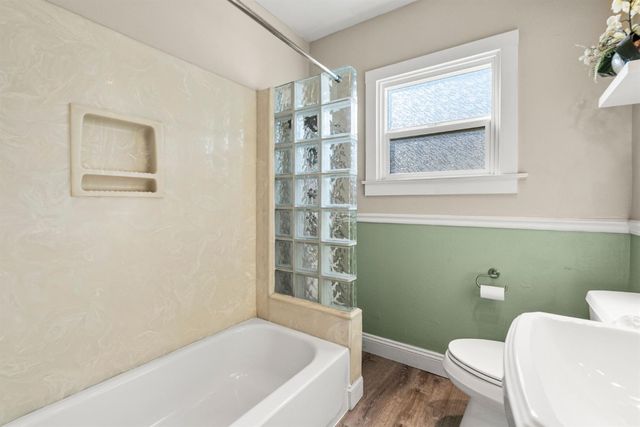 3128 N St, Sacramento, CA 95816