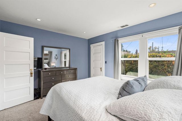 3128 N St, Sacramento, CA 95816