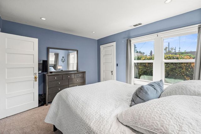3128 N St, Sacramento, CA 95816