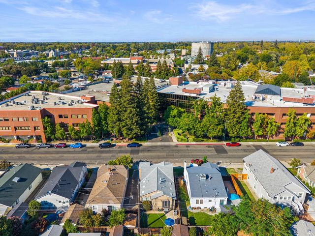 3128 N St, Sacramento, CA 95816