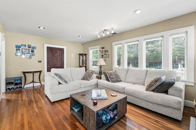 3128 N St, Sacramento, CA 95816