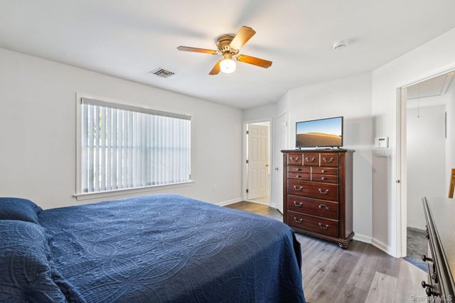 36 Lackawanna Trail, Suffern, NY 10901