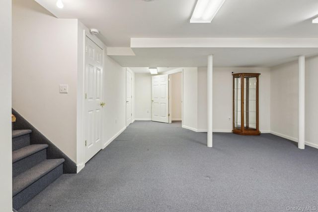 36 Lackawanna Trail, Suffern, NY 10901