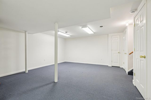 36 Lackawanna Trail, Suffern, NY 10901