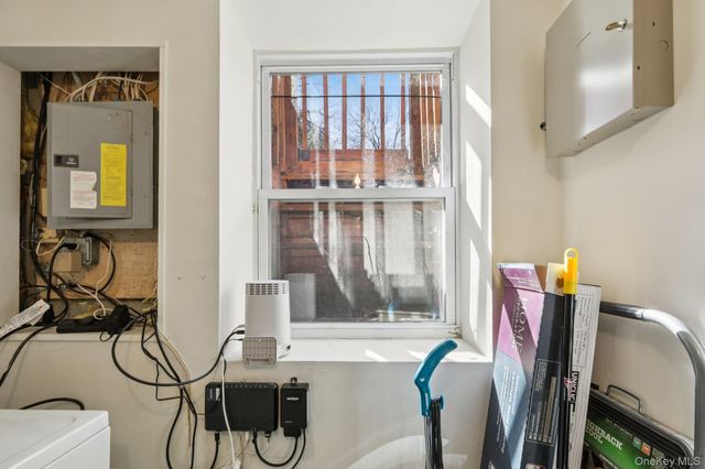 36 Lackawanna Trail, Suffern, NY 10901