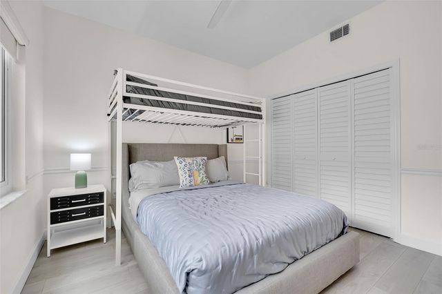 862 HUDSON AVENUE 862, Sarasota, FL 34236