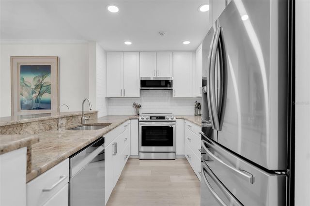 862 HUDSON AVENUE 862, Sarasota, FL 34236