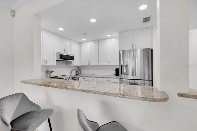 862 HUDSON AVENUE 862, Sarasota, FL 34236