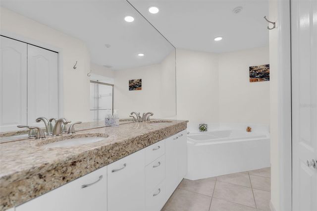 862 HUDSON AVENUE 862, Sarasota, FL 34236