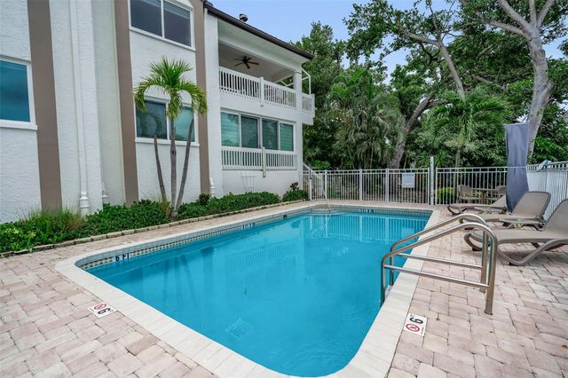 862 HUDSON AVENUE 862, Sarasota, FL 34236