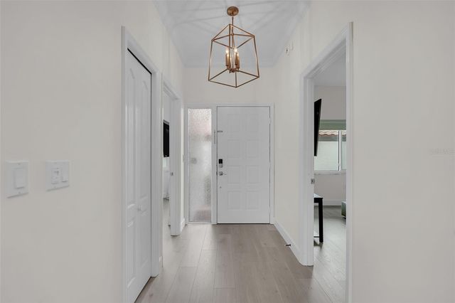 862 HUDSON AVENUE 862, Sarasota, FL 34236