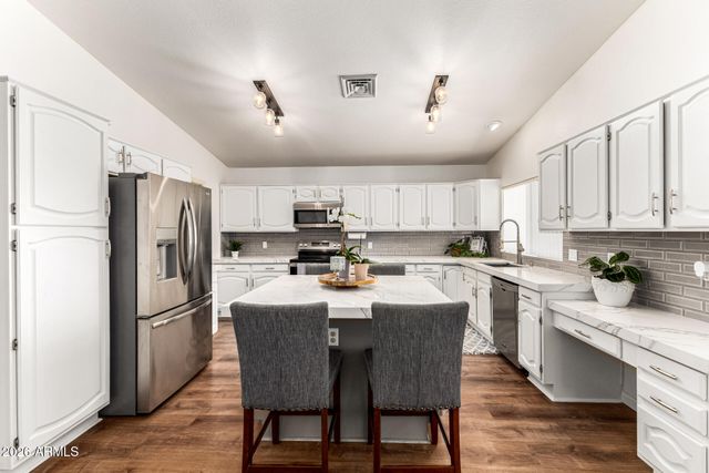 617 E SARATOGA Street, Gilbert, AZ 85296