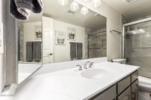 617 E SARATOGA Street, Gilbert, AZ 85296