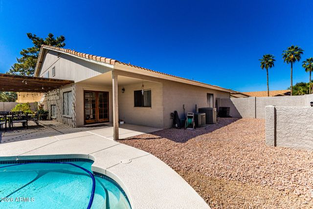 617 E SARATOGA Street, Gilbert, AZ 85296