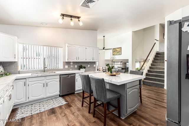 617 E SARATOGA Street, Gilbert, AZ 85296