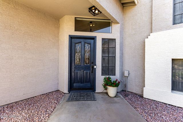 617 E SARATOGA Street, Gilbert, AZ 85296