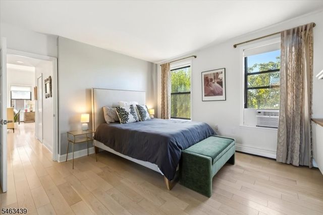 273 Monmouth St 273C, Jersey City, NJ 07302