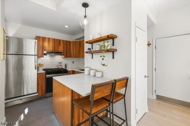 273 Monmouth St 273C, Jersey City, NJ 07302