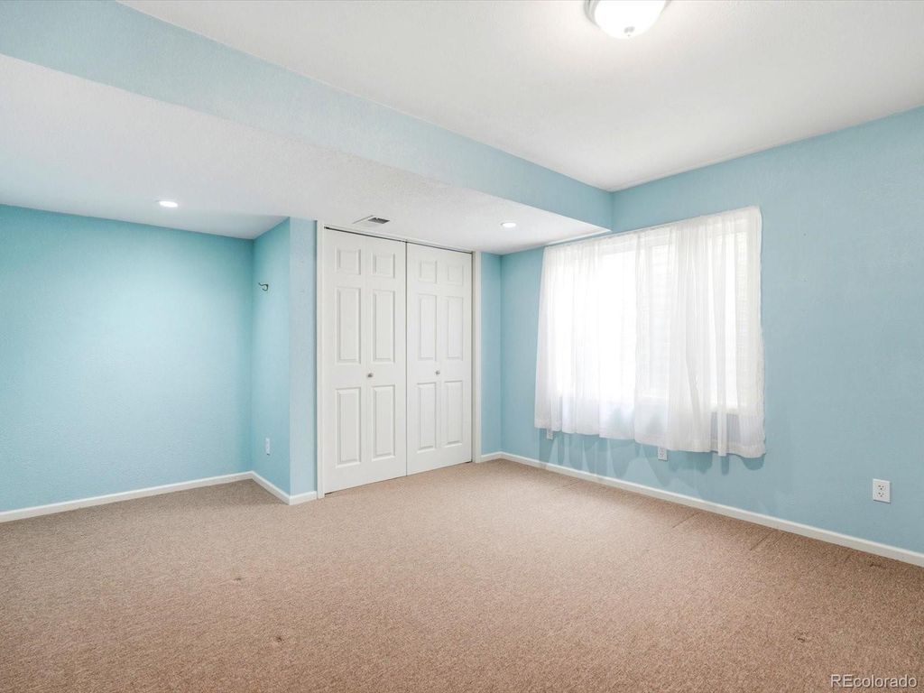 Image 33 of property listing at 9805 Carmel Court, Lone Tree, CO 80124