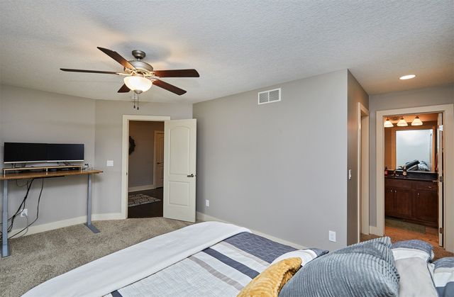 4101 145th Street, Urbandale, IA 50323