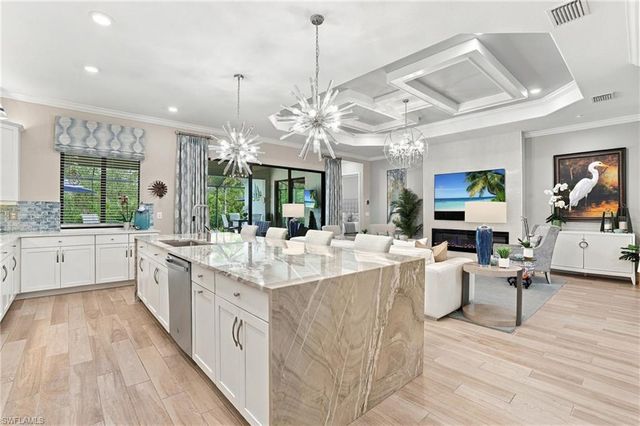 17000 Galway RUN, Bonita Springs, FL 34135