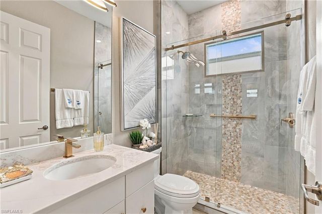 17000 Galway RUN, Bonita Springs, FL 34135