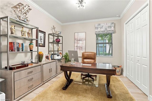 17000 Galway RUN, Bonita Springs, FL 34135