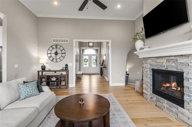 19700 Norton Street, Spring Hill, KS 66083