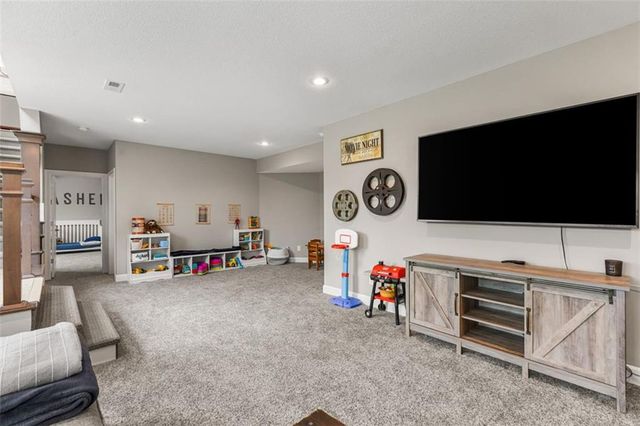 19700 Norton Street, Spring Hill, KS 66083