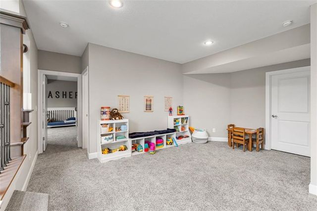 19700 Norton Street, Spring Hill, KS 66083